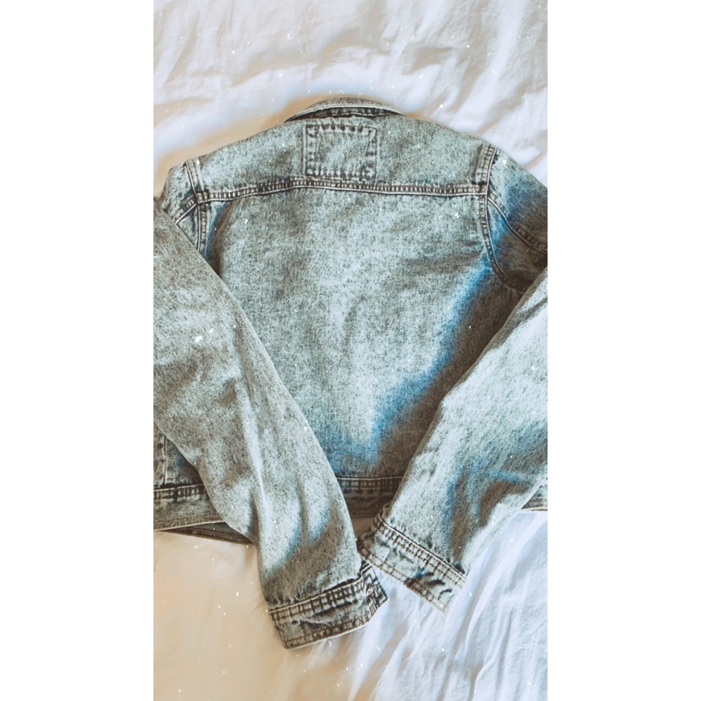 Denim jacket - Picture 2 of 3